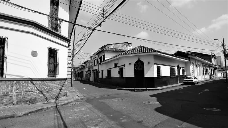 Cruce de silencios, Fotografía de Chalo Rojas
